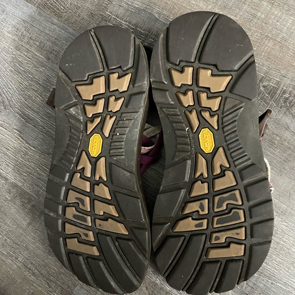 Chaco sandals - Picture 2 of 4